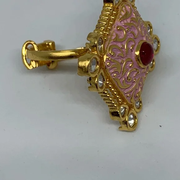 Ring - Picture 2 of 4